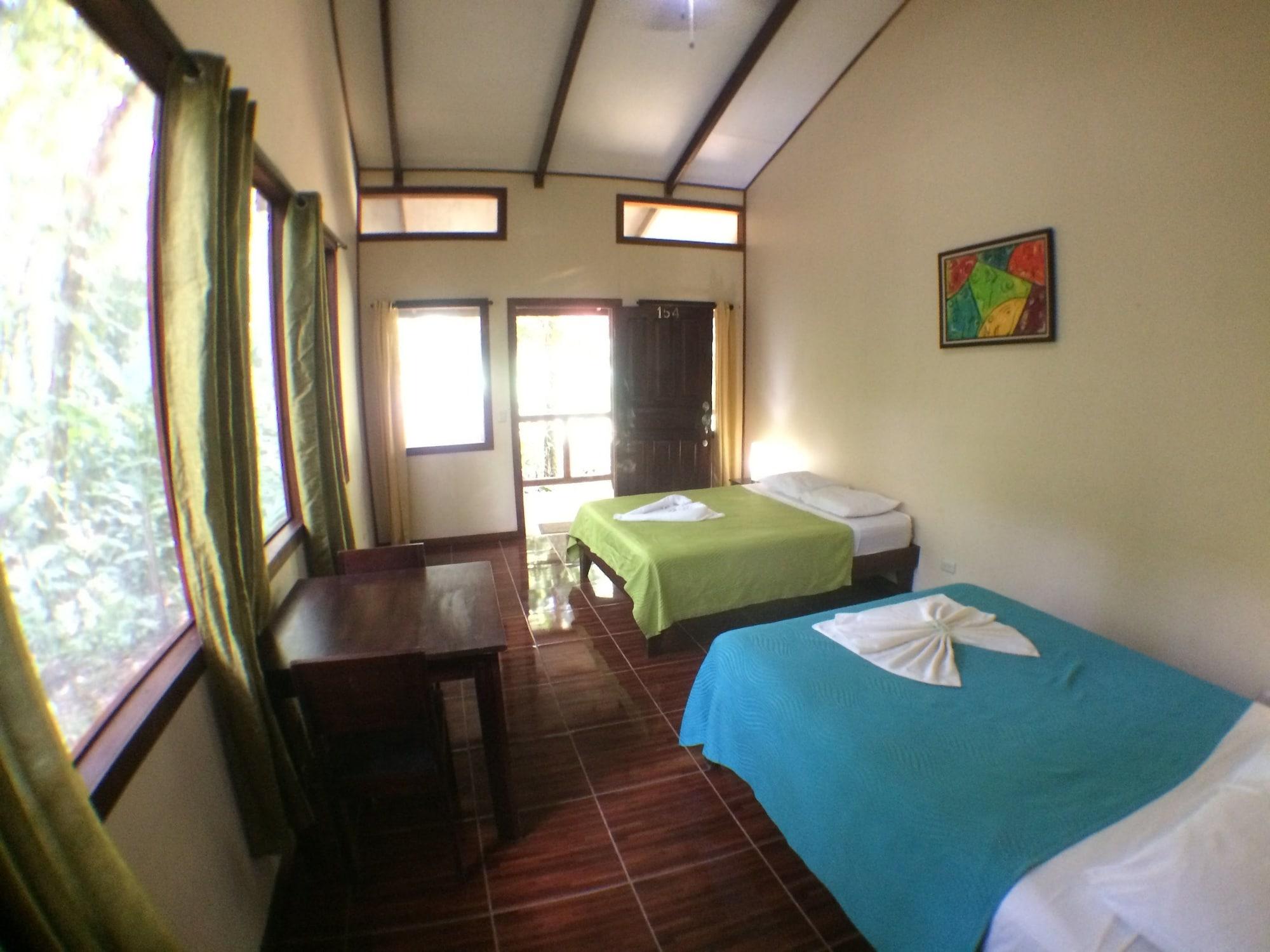 טורטוגוארו Rana Roja Lodge מראה חיצוני תמונה